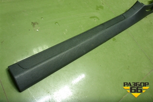 Накладка порога внутренняя правая (3C0853370) для Volkswagen Passat (B6) с 2005-2010г (Пассат Б6)