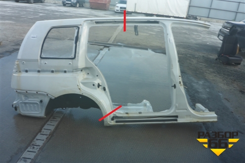 Порог со стойкой правый для Toyota Isis c 2004-2018г (Исис)