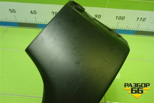 Накладка переднего бампера правая (7177179J0) для Suzuki SX4 с 2006-2013г (СХ4)
