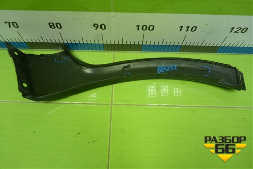 Накладка переднего бампера правая (7177179J0) для Suzuki SX4 с 2006-2013г (СХ4)