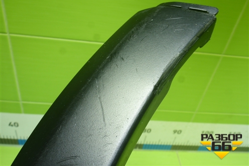 Накладка переднего бампера левая (7178179J0) для Suzuki SX4 с 2006-2013г (СХ4)