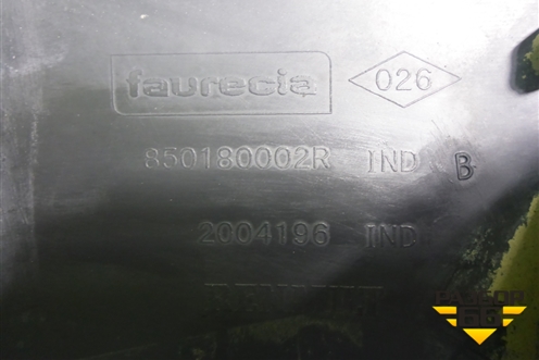 Бампер задний (850180002R) для Renault Scenic с 2009г (Сценик)