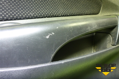 Обшивка двери передней правой под электрику (823202E000) для Hyundai Tucson с 2004-2010г (Туксон)