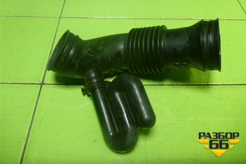 Патрубок воздушного фильтра (281401F080) для Hyundai Tucson с 2004-2010г (Туксон)