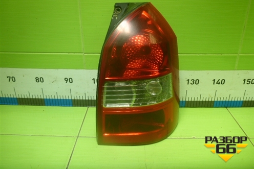 Фонарь задний правый (924022E0) для Hyundai Tucson с 2004-2010г (Туксон)