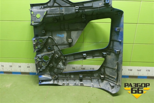 Бампер передний правая часть  (8406943С6200) для Dongfeng DFH4180