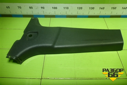 Обшивка стойки центральная нижняя левая (858352E000) для Hyundai Tucson с 2004-2010г (Туксон)