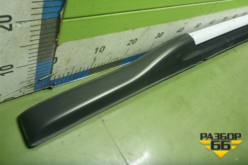 Рейлинг на крышу левый (872732E000) для Hyundai Tucson с 2004-2010г (Туксон)