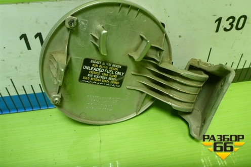 Лючок бензобака (695102E000) для Hyundai Tucson с 2004-2010г (Туксон)