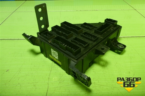 Блок предохранителей салонный (911102E001) для Hyundai Tucson с 2004-2010г (Туксон)