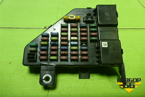 Блок предохранителей салонный (911102E001) для Hyundai Tucson с 2004-2010г (Туксон)