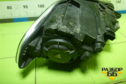 Фара правая (ксенон) (3C8941752C) для Volkswagen Passat-CC с 2008г (Пассат ЦЦ)