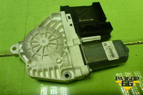 Моторчик стеклоподъёмника передний левый (3C8837461G) для Volkswagen Passat-CC с 2008г (Пассат ЦЦ)
