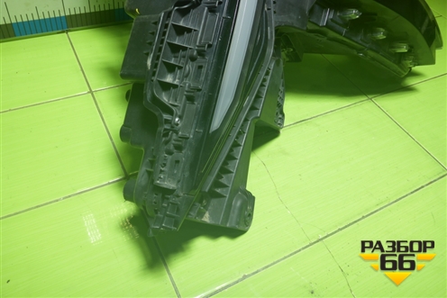Фара правая (Led c блоком) (8892187460) для Geely Atlas 2 с 2023-2025г (Атлас)