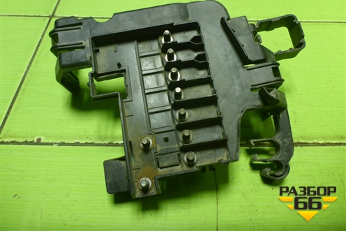 Корпус блока предохранителей (подкапотный) (6R0915345E) для Skoda Rapid с 2013г (Рапид)