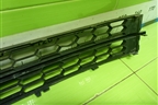 Решетка в передний бампер центральная (60U853677) для Skoda Rapid с 2013г (Рапид)