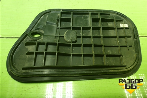Панель внутренняя двери передней левой (5JA837915B) для Skoda Rapid с 2013г (Рапид)
