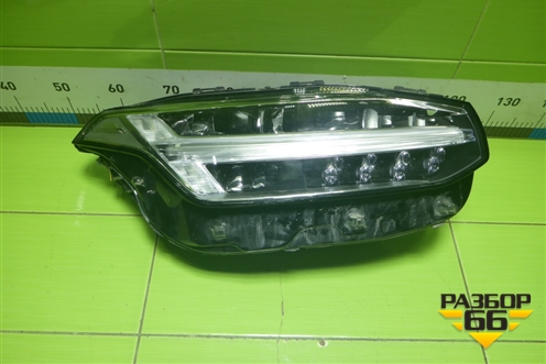 Фара правая (LED без блока) для Volvo XC90 с 2015г (ХС90)