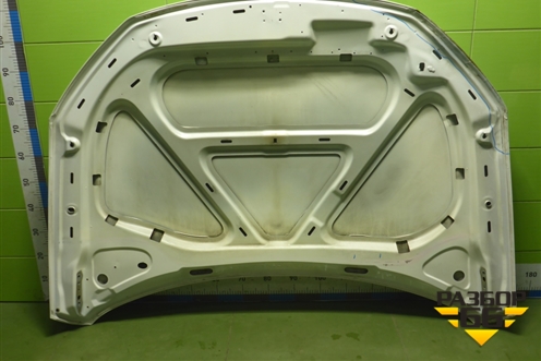 Капот (1K8823031T) для Volkswagen Scirocco с 2008г (Сирокко)
