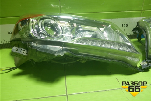 Фара L+R комплект (после 2012г до 2015г установлены BI-Led модули) для Toyota Land Cruiser (200) с 2008г (Ленд Крузер)