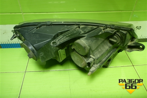 Фара левая (260609450R) для Renault Logan II с 2012г (Логан)