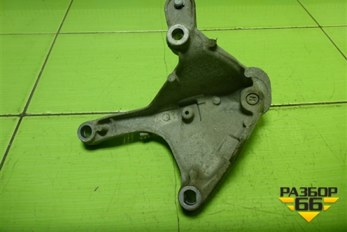 Кронштейн КПП левый (112533062R) для Renault Logan II с 2012г (Логан)
