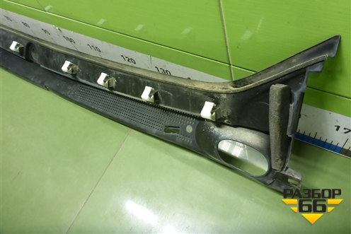 Решетка стеклоочистителей (668115673R) для Renault Logan II с 2012г (Логан)