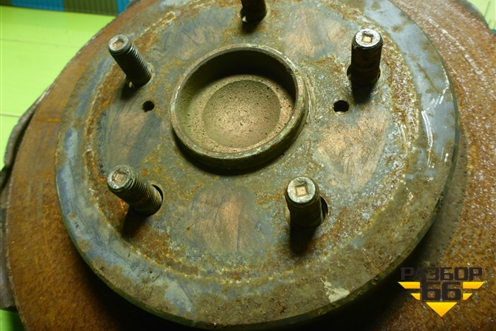 Кулак задний правый для Lexus NX 200 с 2014-2021г (НХ)