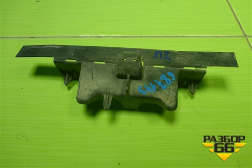 Кронштейн (дефлектора радиатора правый) (214981469) для Renault Logan II с 2012г (Логан)