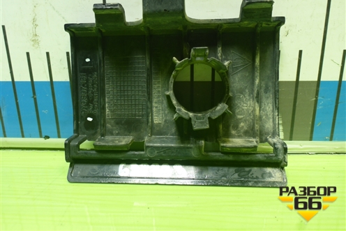 Кронштейн парктроника левый (9Y0807131) для Porsche Cayenne с 2017г (Каен)