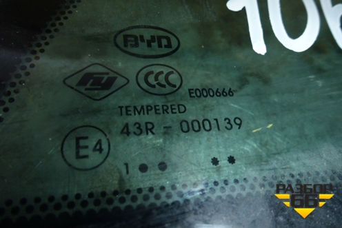 Стекло двери задней правой форточка для BYD F3 с 2007г